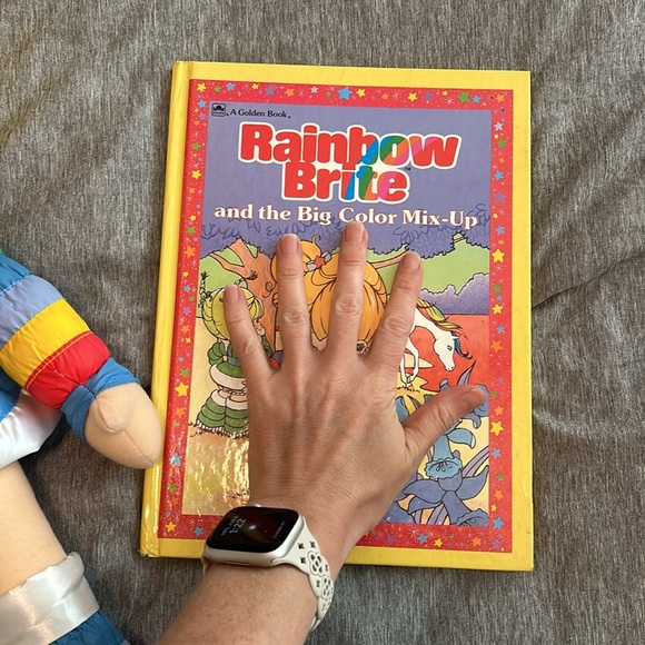 1980’s Rainbow Brite Doll and book - Picture 2 of 7